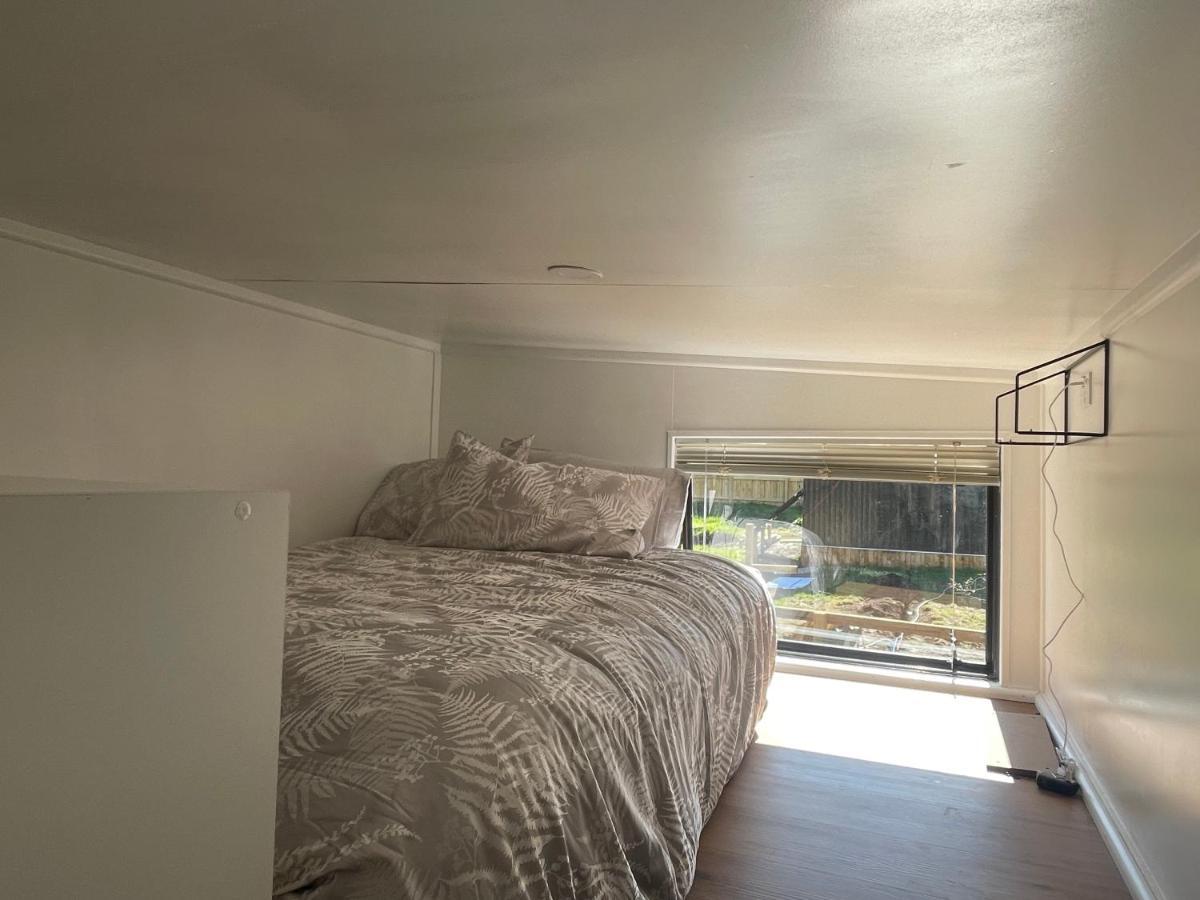 Tiny House In The Bush - A Minute From Town Centre Ruapehu Unique Stays Raetihi 외부 사진