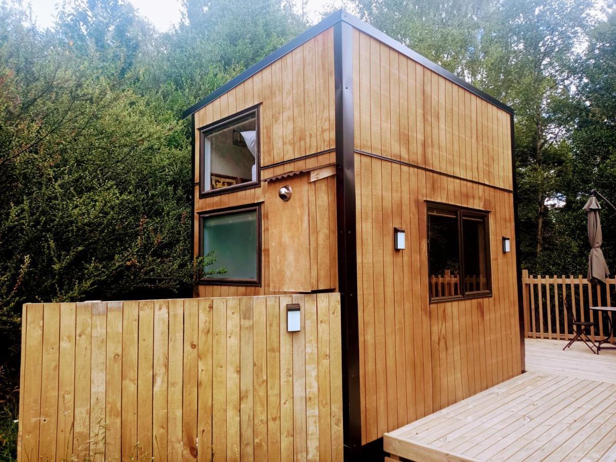 Tiny House In The Bush - A Minute From Town Centre Ruapehu Unique Stays Raetihi 외부 사진