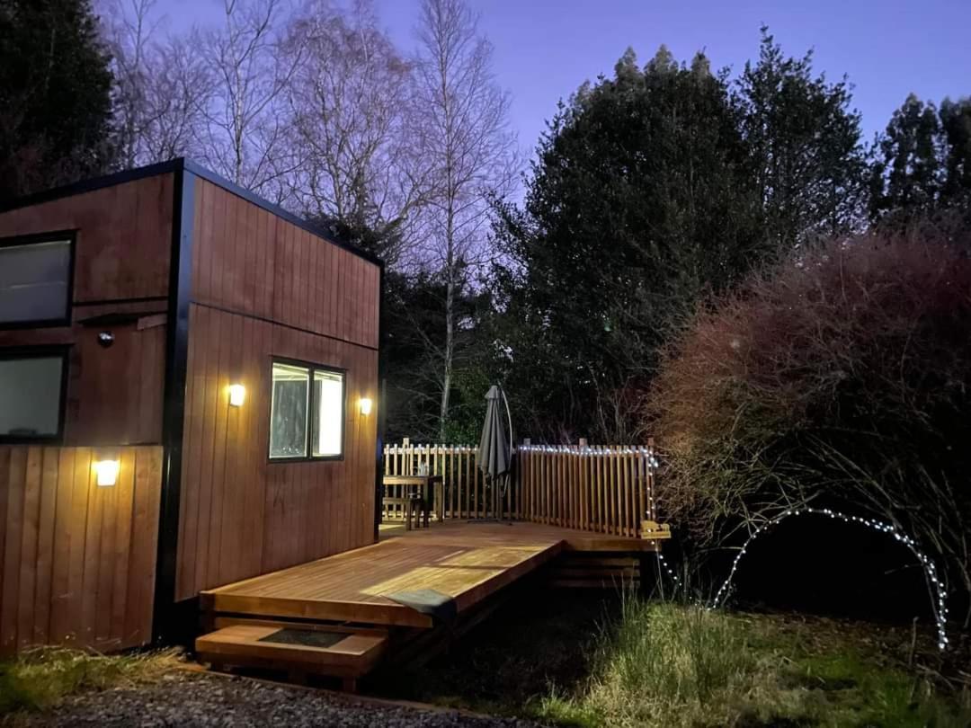 Tiny House In The Bush - A Minute From Town Centre Ruapehu Unique Stays Raetihi 외부 사진